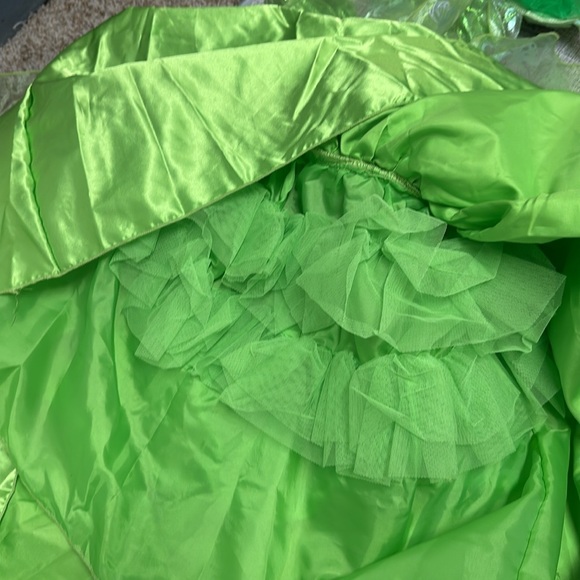 NWOT* Disney Tinker Bell Costume size 11/12 - Picture 4 of 4